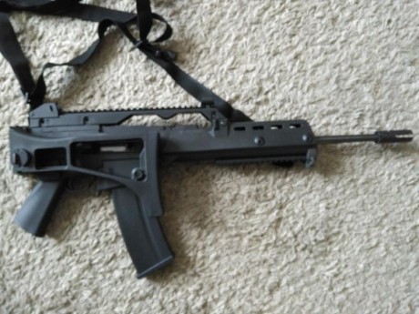 Se vende carabina calibre 22 largo Ruger 10/22 con kit Archangel Nomad.
Incluye:
- culata original de 01