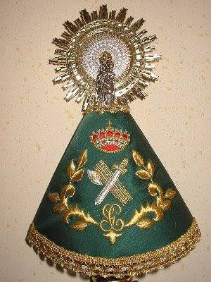 Feliz Día de la Hispanidad y Feliz Patrona a todos los compañero del foro. Además felicidades a las Pilares.

Srek. 00
