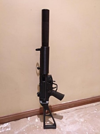 Vendo carcasa de plástico de calidad para convertir la carabina GSG-5 en el modelo SD.
Va con un tornillo 20