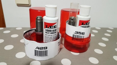 Pues lo dicho vendo estos dos recalibradores nuevos de diámetro como se ve en la foto del 356 y 429 .
 00