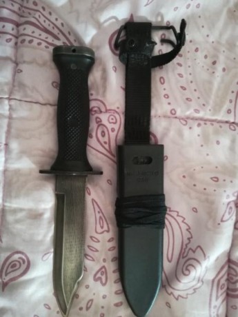 Vendo cuchillo tactico de los navy seals sobradamente conocido Ontario MK3. Esta usado pero en perfecto 01