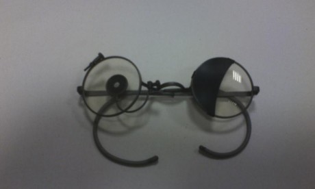 Gafas Junkers, en muy buen estado. 150 €
 Rebajadas a 100 €  00