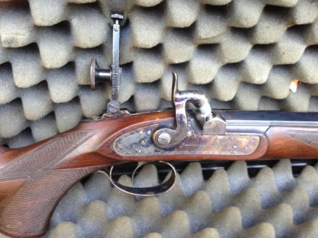 Se vende Fusil Rigby Creddmore Macht de Ardesa cal. 451 de las primeras series. Preciso y en muy buen 01
