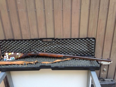 Vendo fusil Mortimer de Pedersoli cal. 54 con correa y cañon Green Mountain. Se vende por falta de uso. 01
