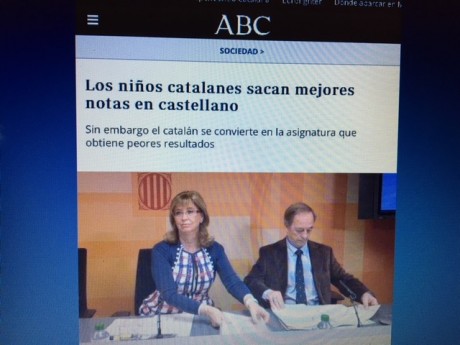 En otra conversación surgió el espinoso asunto del adoctrinamiento político en los colegios catalanes. 40