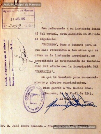 En otra conversación surgió el espinoso asunto del adoctrinamiento político en los colegios catalanes. 130