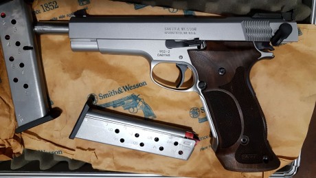 Vendo mi S&W ,con cachas originales y unas Knill
Simplemente -perfecta.
Esta en Castellon.
Pido por 00