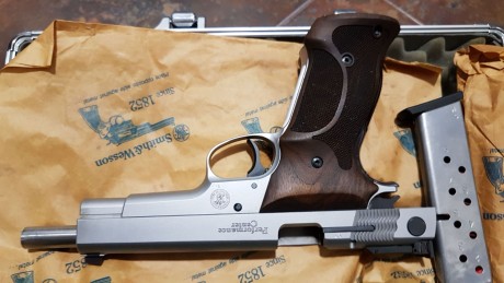Vendo mi S&W ,con cachas originales y unas Knill
Simplemente -perfecta.
Esta en Castellon.
Pido por 22