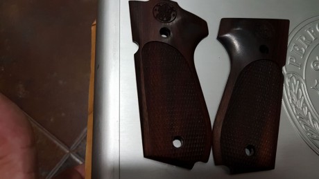 Vendo mi S&W ,con cachas originales y unas Knill
Simplemente -perfecta.
Esta en Castellon.
Pido por 21