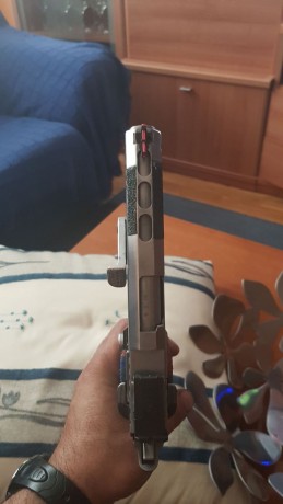 Un compañero de Club, vende su STI EDGE de IPSC. La compró de segunda mano pensando q podría usarla en 71
