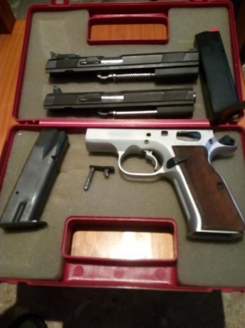 Vendo Tanfoglio Ultra calibre 9mm Parabellum y kit del calibre 40, solo tengo un cargador por calibre, 01