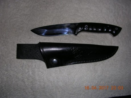Buenas tardes compañeros en youtube un señor (gabriel zalbe) muestra un cuchillo Steel 440 segun las pruebas 82