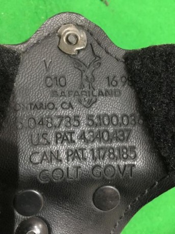 ---VENDIDA--- 
Vendo por no usar, esta Llama MAX II calibre 45 ACP con 3 cargadores de 13 cartuchos cada 20