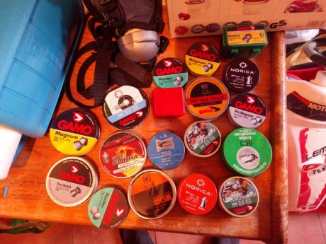 Hola a todos, despues de un tiempo coleccionando balines, nuevos y antiguos, creo que tengo suficientes 02
