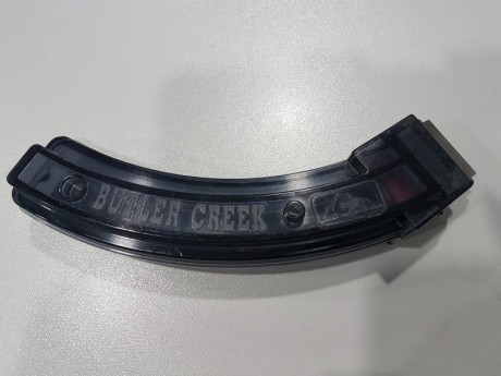 Muy buenas, vendo cargador Butler creek 25/22 , para el Ruger 10/22, con labios de metal en perfectas 02