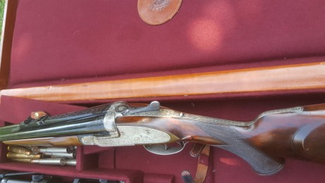 Unico y exclusivo rifle Express EGO modelo exclusive, calibre 470N. E. con cañon adicional en calibre 01