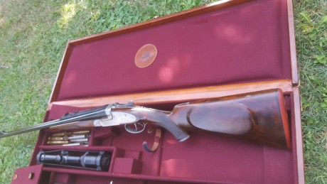 Unico y exclusivo rifle Express EGO modelo exclusive, calibre 470N. E. con cañon adicional en calibre 31