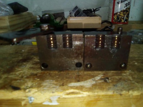 Buenas noches, para financiar nuevo proyecto, me desprendo de molde RCBS en perfecto estado para fundir 00