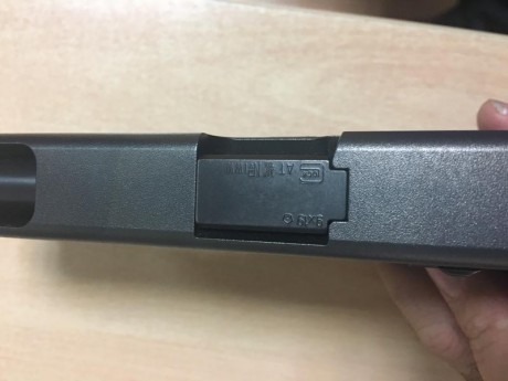 Buenas 

Vendo:
Pistola GLOCK
Modelo 34
Calibre 9 mm
Generacion 4
Dos cargadores
Backtrap 
Maletín abs 12
