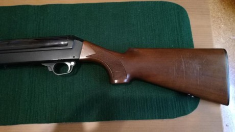 VENDO Benelli SL121 calibre 12, funciona perfectamente y está en perfecto estado. La escopeta se encuentra 02