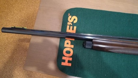 VENDO Benelli SL121 calibre 12, funciona perfectamente y está en perfecto estado. La escopeta se encuentra 00