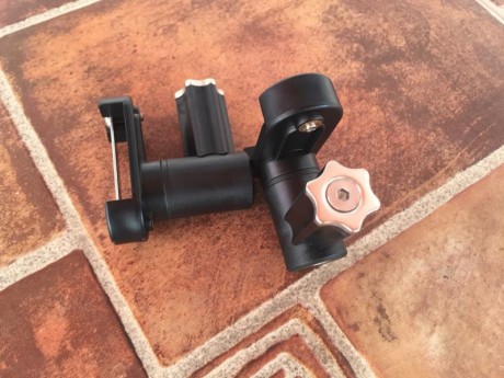 Revolver Smith&Wesson modelo 625 JM, calibre 45ACP , acero inoxidable satinado,  cañón 4 pulgadas.
Como 40