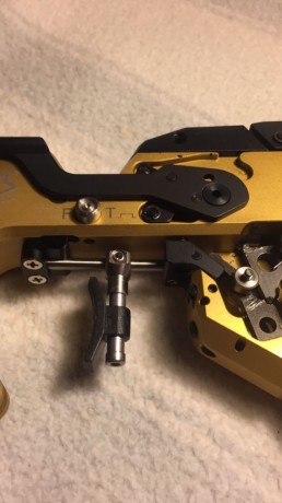 Se vende pistola IMPOLUTA, se compro a finales de Febrero.

Es una versión especial conmemorativa de los 01