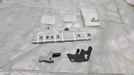 Vendo diversas piezas para carabina Ruger 10/22, el precio es de 50 € todo el conjunto, gastos de envío 00