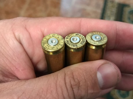 Buenas noches compañeros. Hoy he estado pegando unos tirillos con mi Máuser M24/47 calibre 8x57 y observo 01