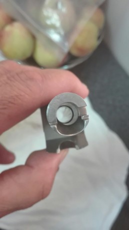 Vendo pistola WALTHER GSP EXPERT CALIBRE 32 con cacha fija en buen estado y con el armazón de la pistola 70