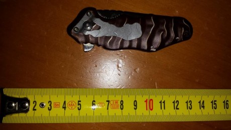 Knife Wrinkle CRKT K200BXP PRECIO DE 40 €
Nueva pero no en embalaje original. Es dificil conseguir esta 00