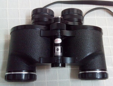 VENDO prismaticos japoneses, de muy buena calidad mecánica y optica, marca ASAHI PENTAX, 7x35 WA.
Con 02
