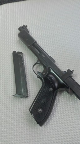 Vendo pistola Margolin Vostok por un precio de 120€ puesta en su intervención de armas. La pistola está 00