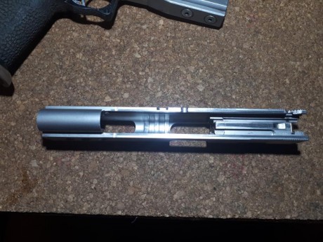 Un amigo me ha pedido que anuncie su arma.
Se trata de una infinity del cal.40 S&W. 
El es el 2do 122