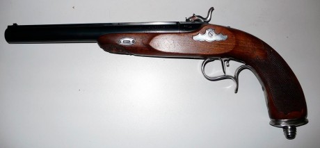 Se vende Rochatte a Paris de Arsa, es calibre 45, está en Zaragoza para ver y probar y el precio son 250€

Muchas 01
