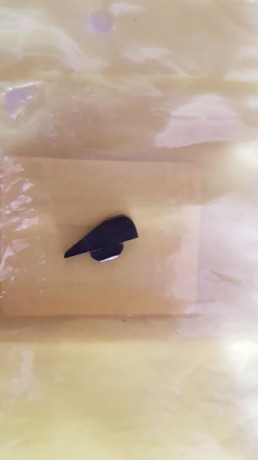 Hola a todos
Vendo punto de mira delantero para revolver S&W 686
Esta nuevo a estrenar.
Es un pelin 01