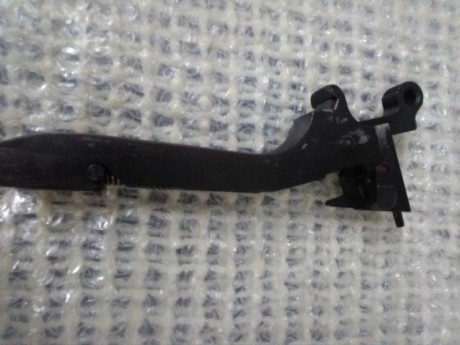 Muelles c/guía GLOCK(origen)(2)....….........20€
Tapilla cargador GLOCK (origen).................10€
Reten 00