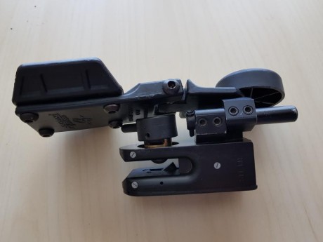 Buenas... Vendo varias fundas:

- Funda IPSC SuperGhost Ultimate para STI (50 €).
- Funda Kydex interior 02