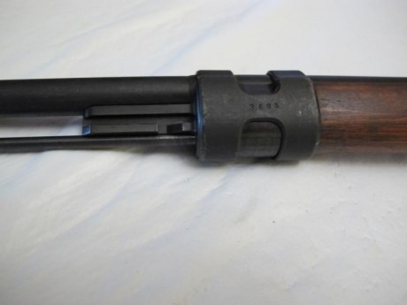 Vendo Mauser K98 S-42 G de 1.935 cal. 8x57 en muy buen estado y según me dijo un forero, de captura rusa.

Maderas 10