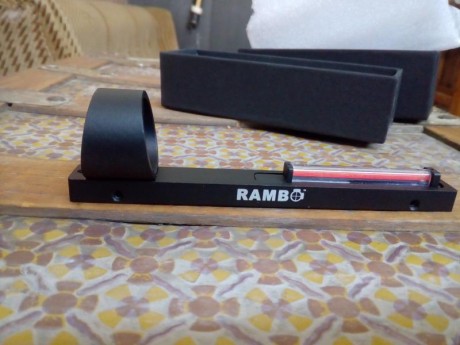 Buenas tardes, pongo a la venta un visor de fibra óptica para escopetas, le adapta a casi cualquier escopeta 00