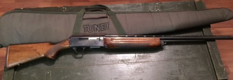 ESCOPETA CALIBRE 12 REPETIDORA EN PERFECTO FUNCIONAMIENTO. 300€. 02