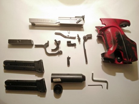 Voy a mandar a destruir una Hammerli x-esse sport cuyo cañón fue severamente maltratado por su anterior 02