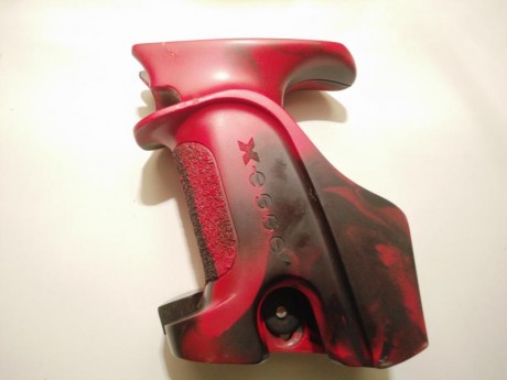 Voy a mandar a destruir una Hammerli x-esse sport cuyo cañón fue severamente maltratado por su anterior 12