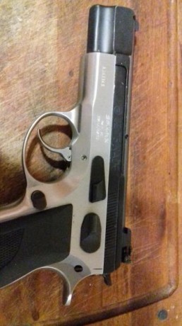 Vendo kit original CZ Kadet con un cargador. 225 + portes.Miras LPA.Actualmente lo uso esporadicamente 02