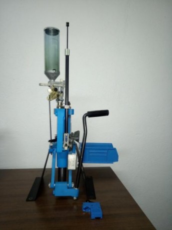 Se vende kit de recarga completo.

Dividido en dos partes A)y B)

Con preferencia de venta al que este 80