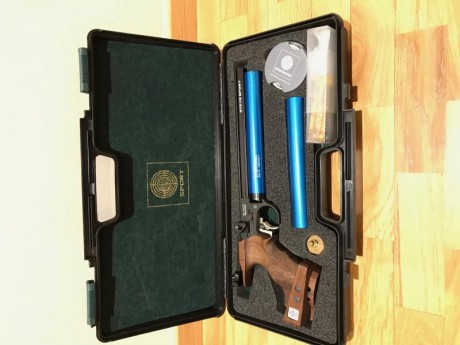 Saludos a todos.
Pongo en venta una joya para competición de aire comprimido.
Se puede usar en dos modalidades, 02