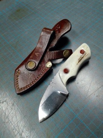Que tal es la calidad de este cuchillo para usarlo en caza? 70