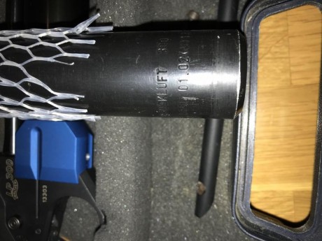 Hola
Pongo a la venta Walther LP300, cacha M, dos bombonas, en su caja.
Todas las juntas y partes de desgaste 20
