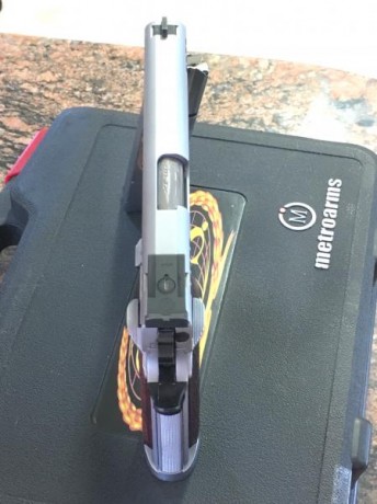 Hola:
Se pone en venta este arma, pistola SPS FALCON con acabados en cromo duro planta, de 5 pulgadas 120