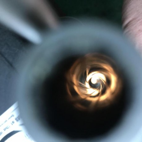 Un amigo me pide que le ponga esta pistola en venta. 
STI Trojan 9 mm para.
5 pulgadas
Como se ve esta 71